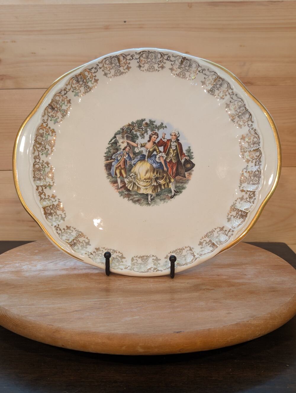 WS George Bolero Oval Platter - Colonial Couple - 22K Gold - Vintage 12"
